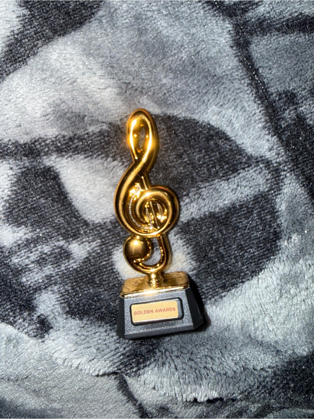 NEW UNUSED Golden Award mini brands-mini vinyl collection